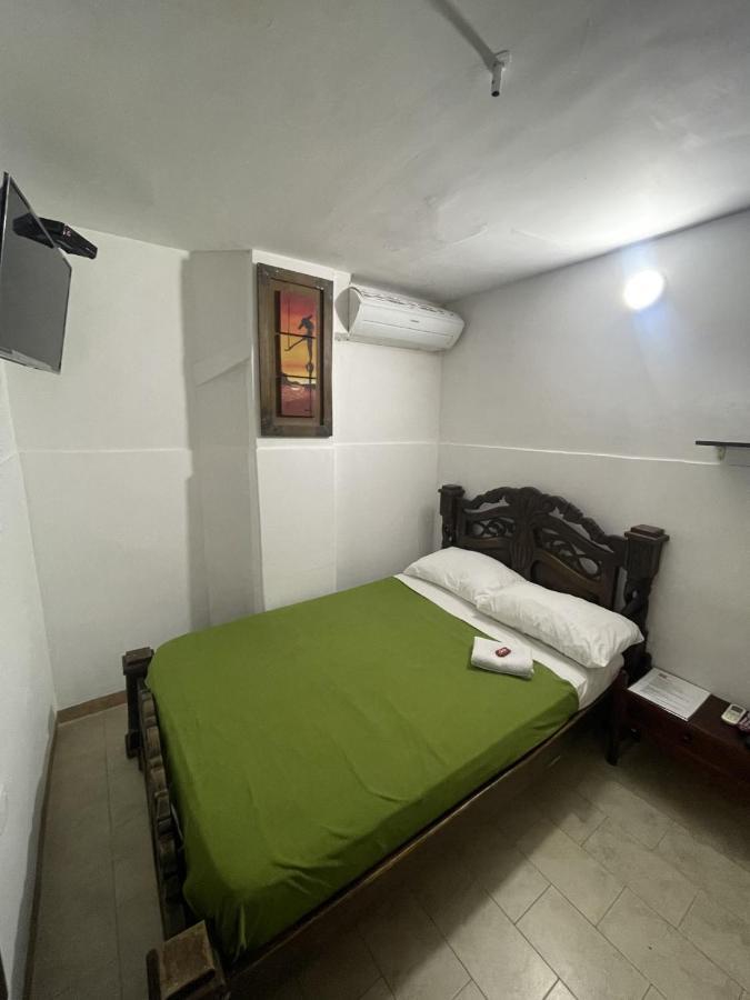 Hotel Mangata Картахена Экстерьер фото